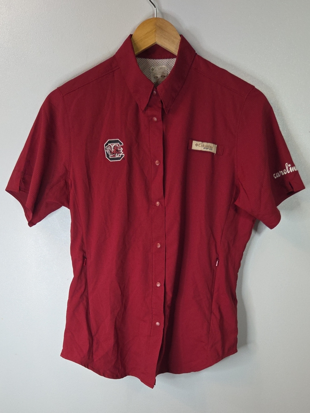 Columbia Women's Gamecocks Short-Sleeve Button-Down Shirt Size S